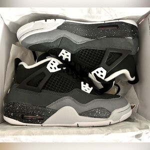 ⭐️NWT - Air Jordan Retro 4 “Fear”